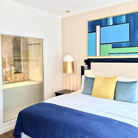 ורשה Luxury Apartments Mondrian Market Square III מראה חיצוני תמונה