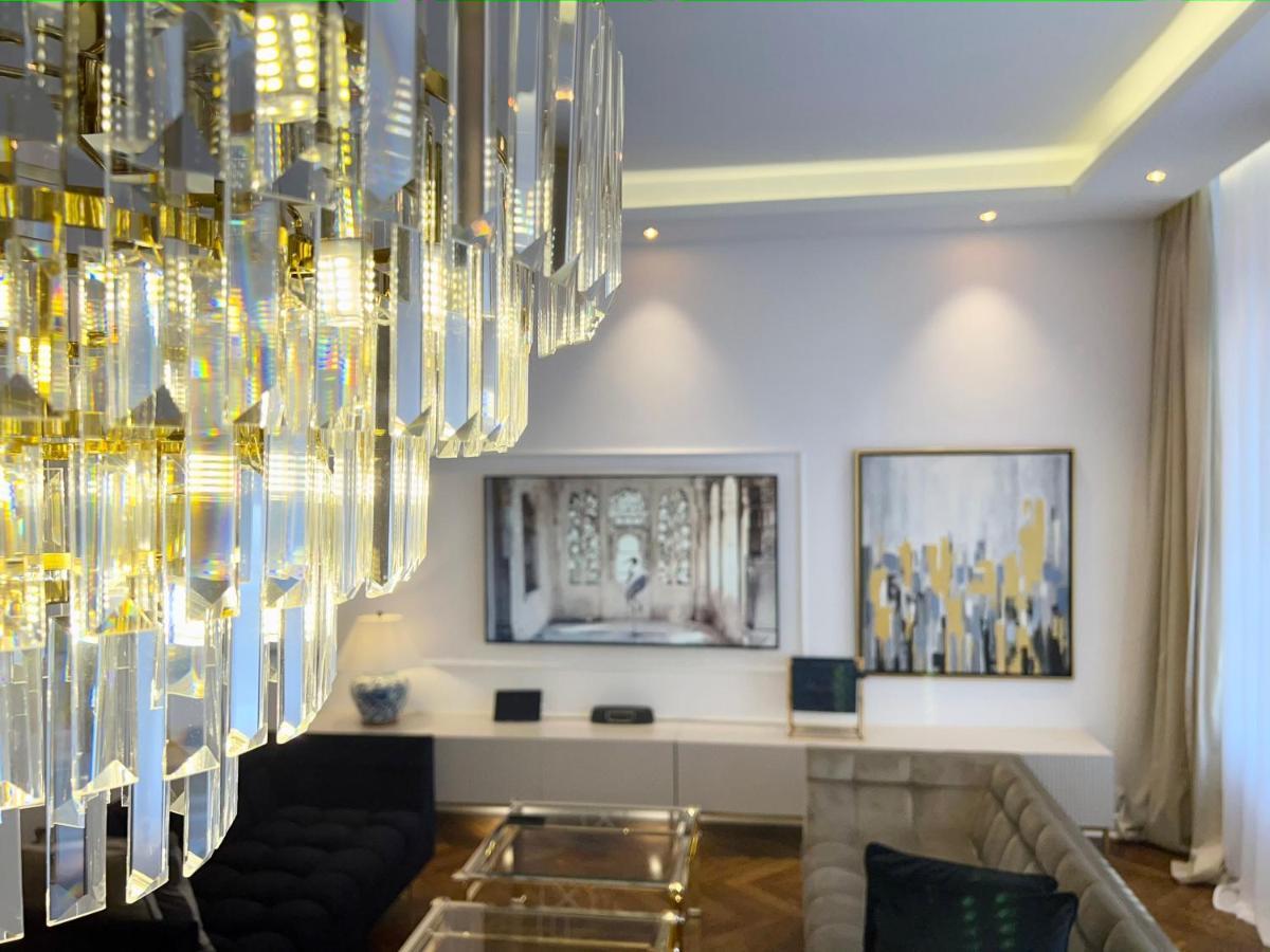 ורשה Luxury Apartments Mondrian Market Square III מראה חיצוני תמונה